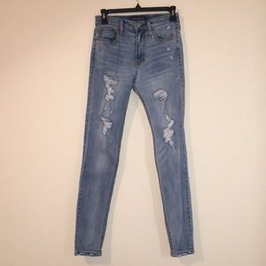 Aeropostale High-Waisted Jegging